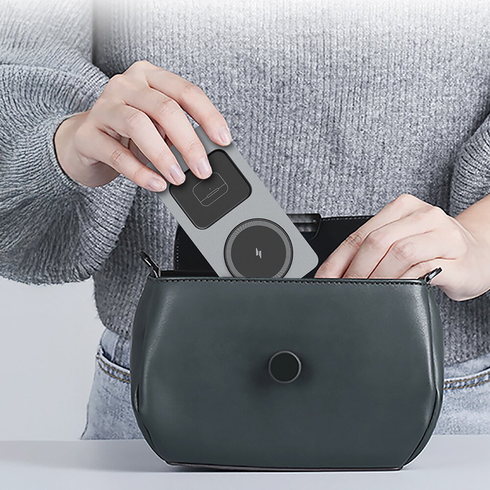 Belaidžio įkrovimo stotelė silver BLAVEC Unicharge 3 in 1 BQI-05 15W (iPhone/Watch/AirPods) BQI05-QIMS 6 Belaidžio įkrovimo stotelė silver BLAVEC Unicharge 3 in 1 BQI-05 15W (iPhone/Watch/AirPods) BQI05-QIMS 6