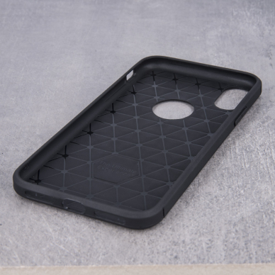 Huawei Y6 2019 juoda LYGCARBON nugarėlė 5
