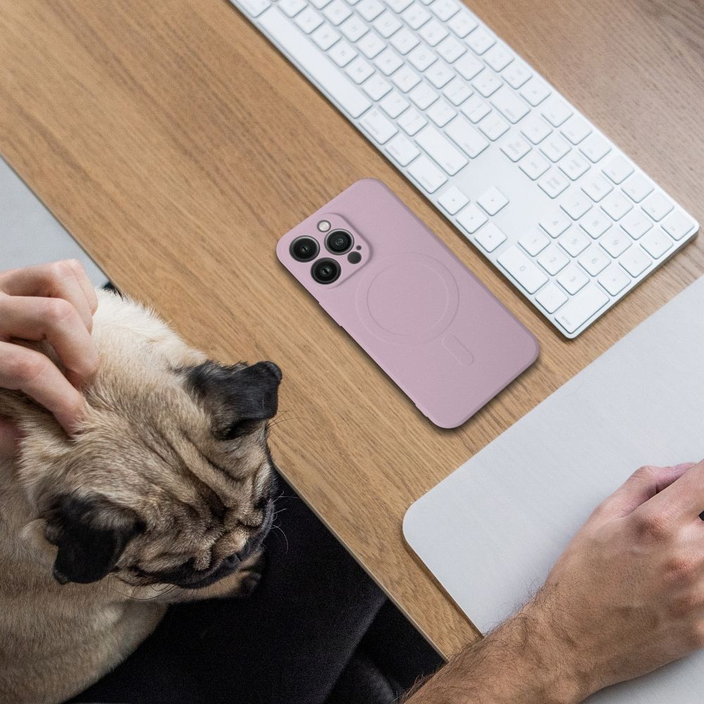 iPhone 11 PRO MAX kreminė MagSilicone nugarėlė 9