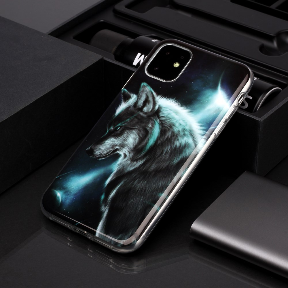 iPhone 11 Tracy nugarėlė Wolf 3
