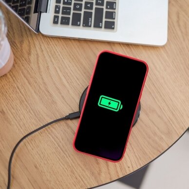 iPhone 14 PLUS raudona MagSilicone nugarėlė 5