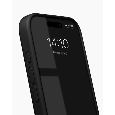 iPhone 16 iDeal Of Sweden nugarėlė MagSafe Silicone Black 1