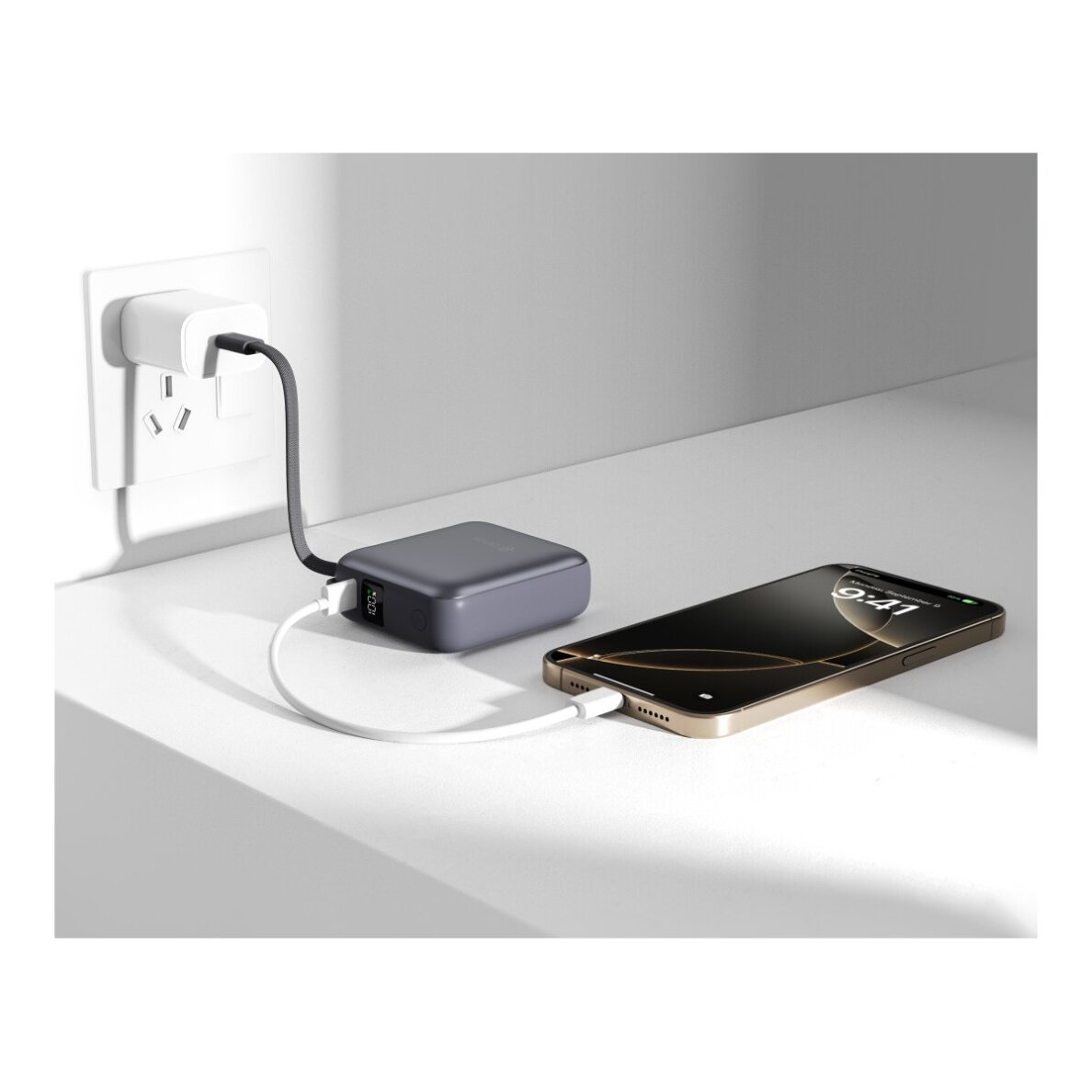 Išorinė baterija grey DEVIA Built-in Cable10.000mAh PD 35W EP206 12 Išorinė baterija grey DEVIA Built-in Cable10.000mAh PD 35W EP206 12