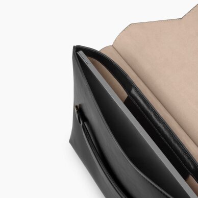 June iDeal Of Sweden Laptop Sleeve 16 Glossy Black Snake 3