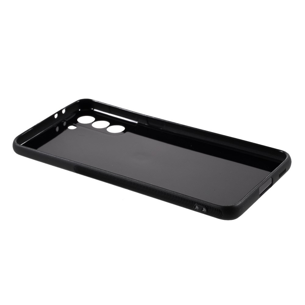 Samsung S21 PLUS Tracy juoda CARBON FIBER nugarėlė 4