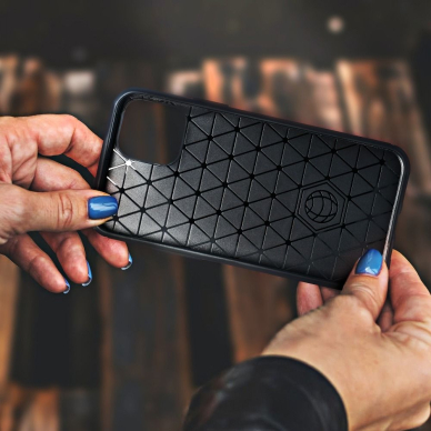 Samsung A41 juoda LYGCARBON nugarėlė 5
