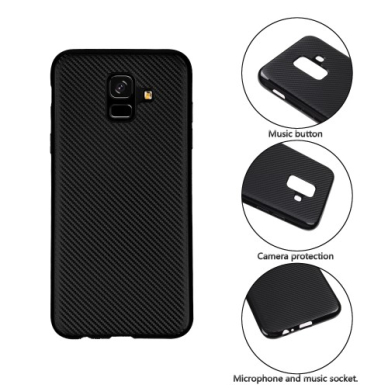 Samsung A7 2018 juoda CARBON FIBER nugarėlė 2