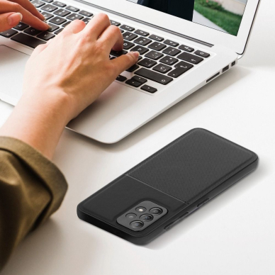 Samsung S22 black NOBLE nugarėlė 3