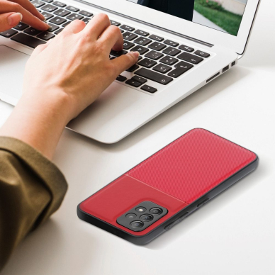Samsung S23 raudona NOBLE nugarėlė 2